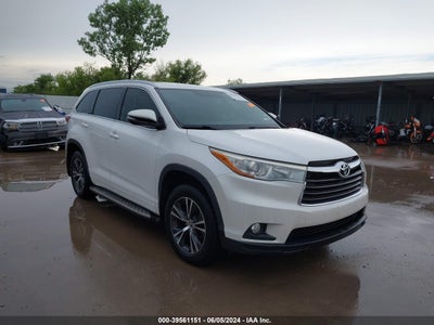 TOYOTA HIGHLANDER 2016