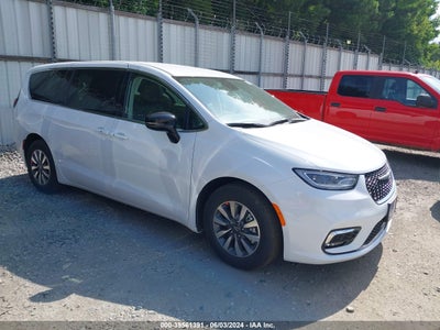 CHRYSLER PACIFICA HYBRID 2024