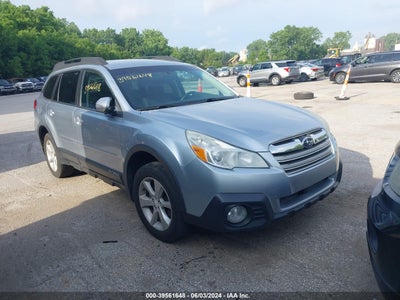 SUBARU OUTBACK 2014