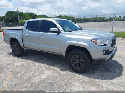 TOYOTA TACOMA 2022