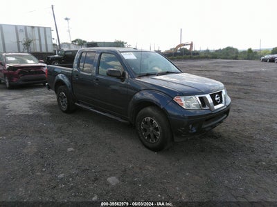 NISSAN FRONTIER 2016
