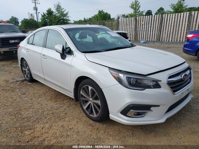 SUBARU LEGACY 2018