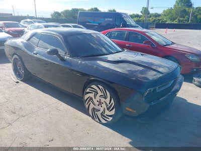 DODGE CHALLENGER 2013