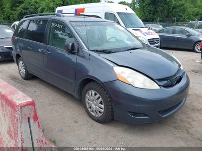 TOYOTA SIENNA 2009