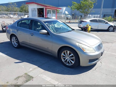 INFINITI G37 2009