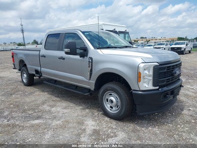 FORD F-250 2024