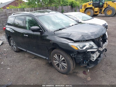 NISSAN PATHFINDER 2017