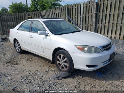 TOYOTA CAMRY 2004