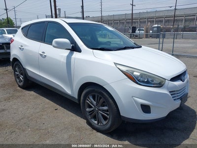 HYUNDAI TUCSON 2015