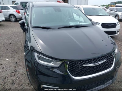 CHRYSLER PACIFICA HYBRID 2024