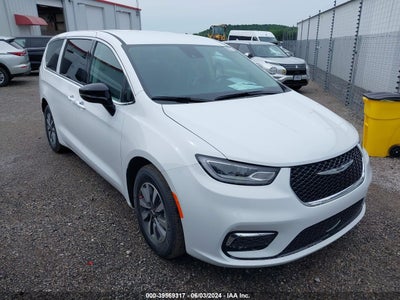 CHRYSLER PACIFICA HYBRID 2024