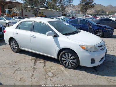 TOYOTA COROLLA 2012