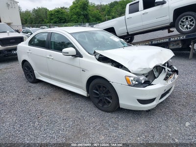 MITSUBISHI LANCER 2015