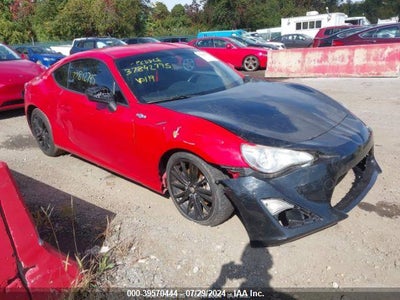 SCION FR-S 2013