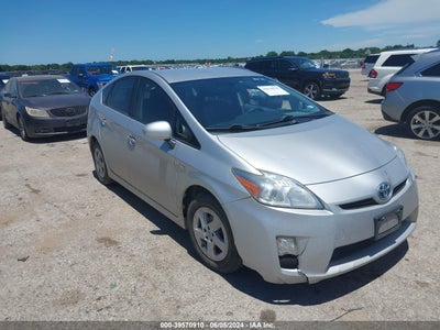 TOYOTA PRIUS 2011