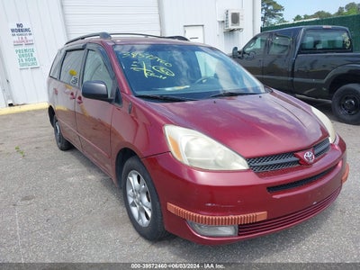TOYOTA SIENNA 2005