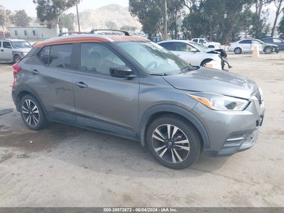 NISSAN KICKS 2020