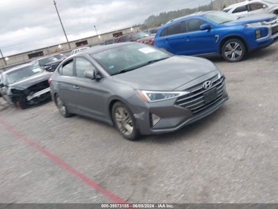 HYUNDAI ELANTRA 2019