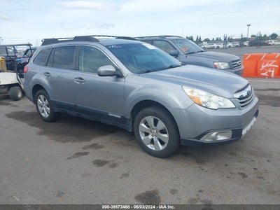 SUBARU OUTBACK 2011
