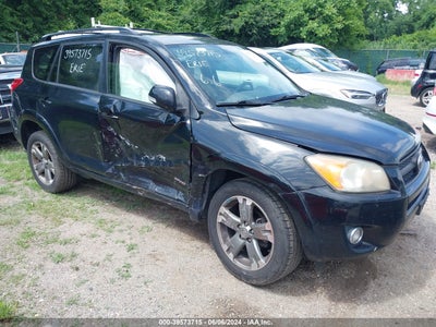TOYOTA RAV4 2011
