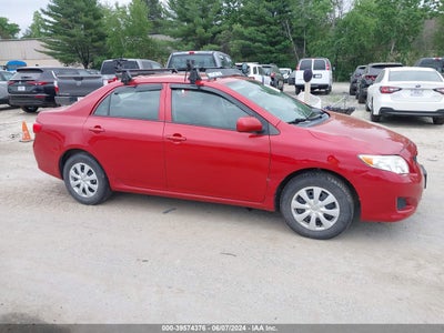 TOYOTA COROLLA 2010