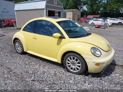 VOLKSWAGEN NEW BEETLE 2004