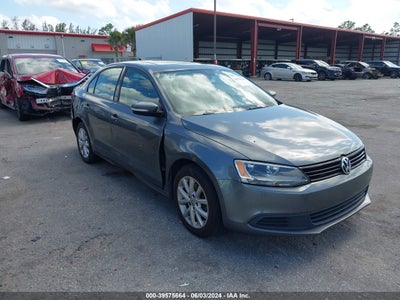 VOLKSWAGEN JETTA 2011