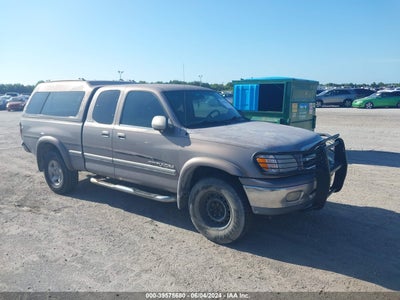 TOYOTA TUNDRA 2000