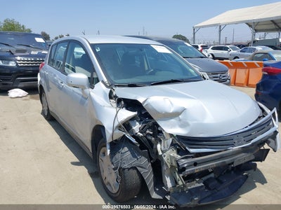 NISSAN VERSA 2011