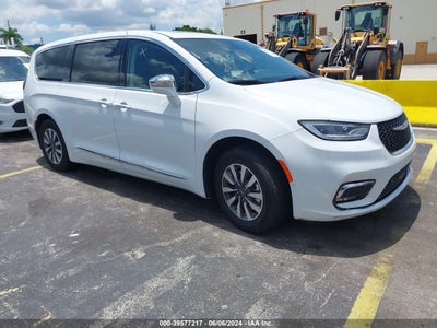CHRYSLER PACIFICA HYBRID 2022