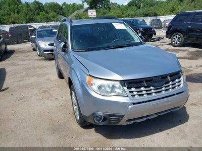 SUBARU FORESTER 2013