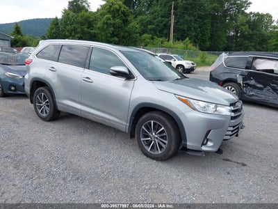 TOYOTA HIGHLANDER 2017