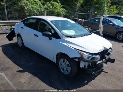 NISSAN VERSA 2020