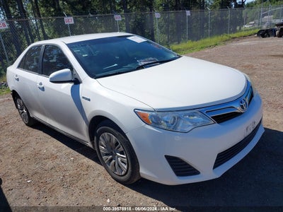 TOYOTA CAMRY HYBRID 2013