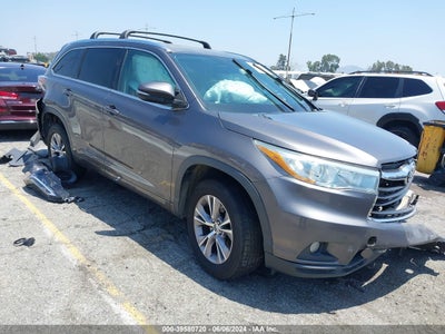 TOYOTA HIGHLANDER 2015