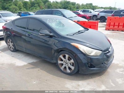HYUNDAI ELANTRA 2013