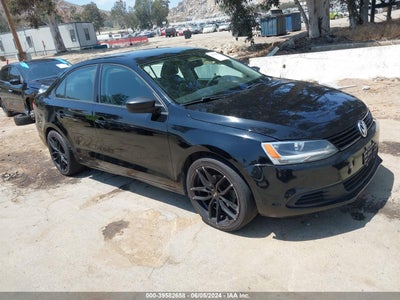 VOLKSWAGEN JETTA 2013