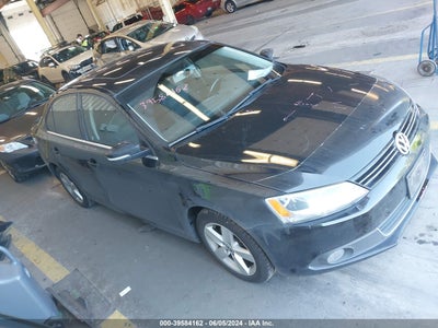 VOLKSWAGEN JETTA 2011