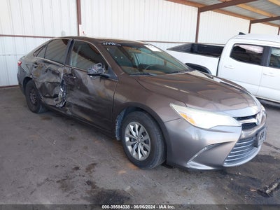 TOYOTA CAMRY 2015