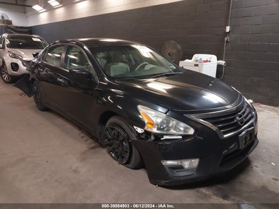 NISSAN ALTIMA 2015