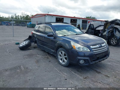 SUBARU OUTBACK 2013
