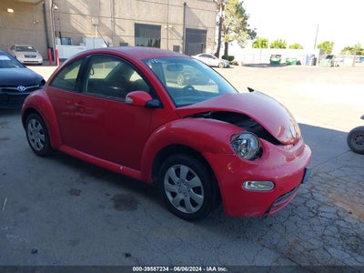 VOLKSWAGEN NEW BEETLE 2005