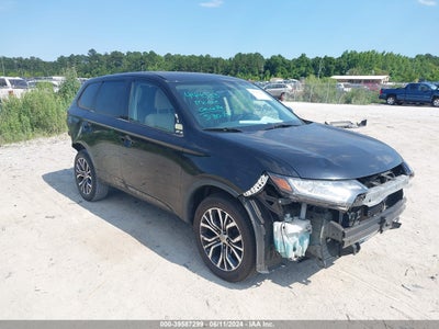 MITSUBISHI OUTLANDER 2016
