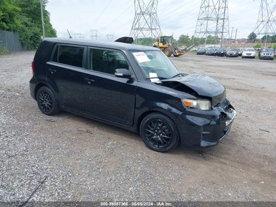 SCION XB 2012
