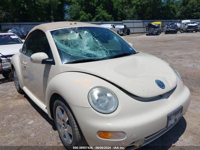 VOLKSWAGEN NEW BEETLE 2005