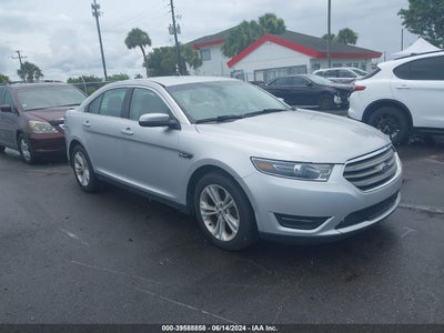 FORD TAURUS 2018