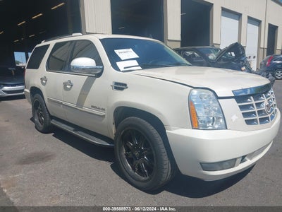 CADILLAC ESCALADE 2009