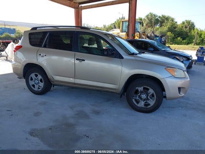 TOYOTA RAV4 2011