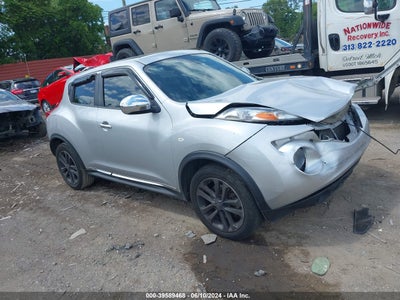NISSAN JUKE 2013