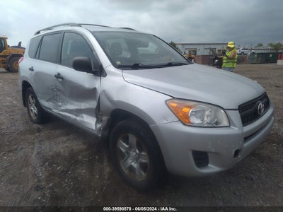 TOYOTA RAV4 2010